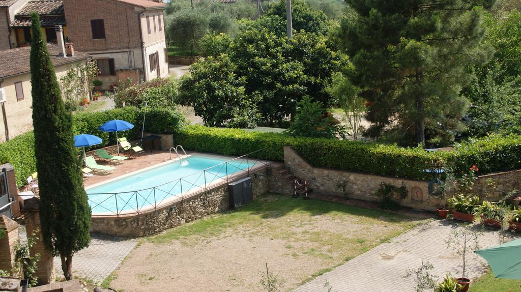 Il Pozzo Di Sant'Andrea Bed & Breakfast Сиена Екстериор снимка