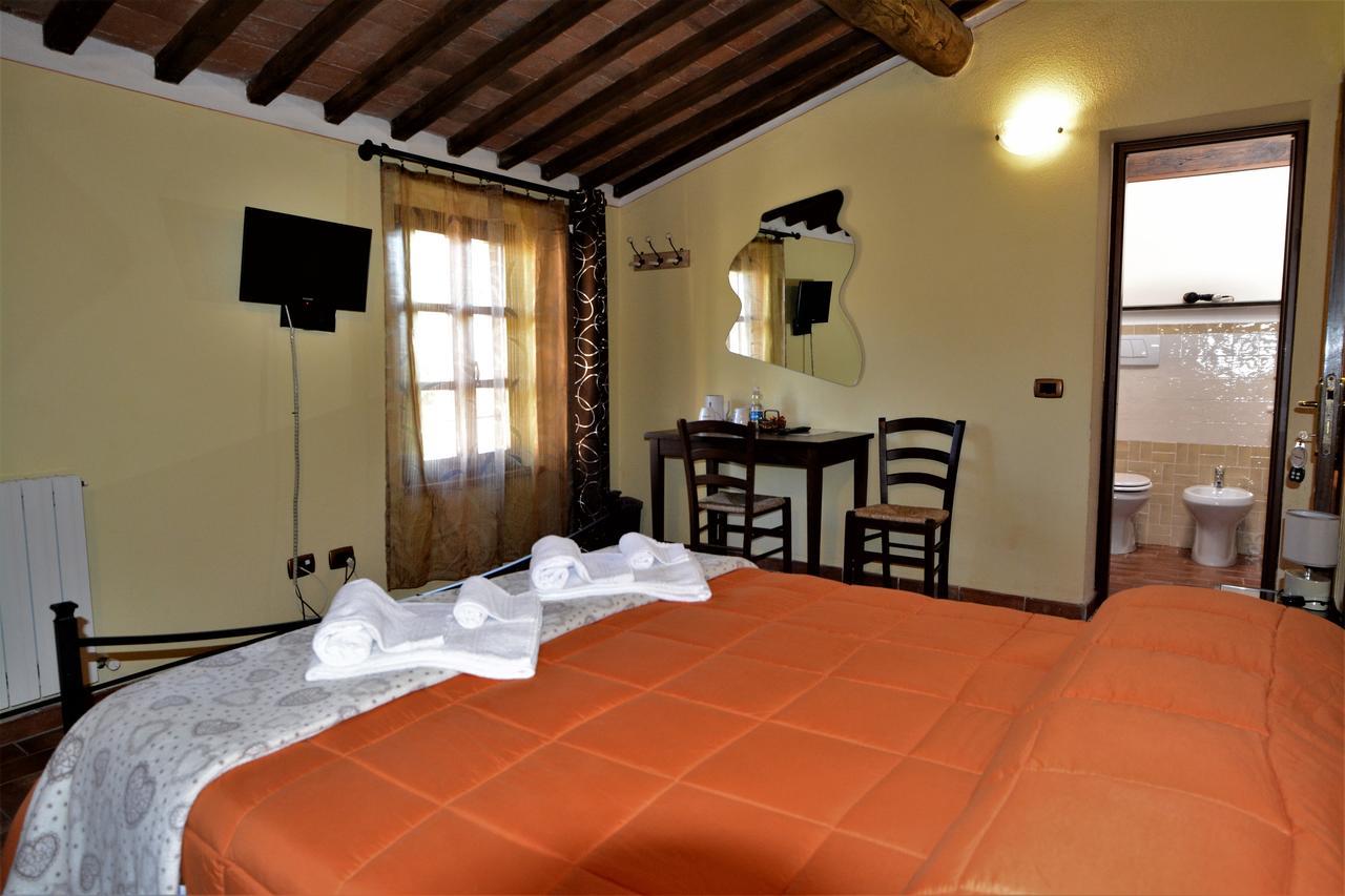 Il Pozzo Di Sant'Andrea Bed & Breakfast Сиена Екстериор снимка